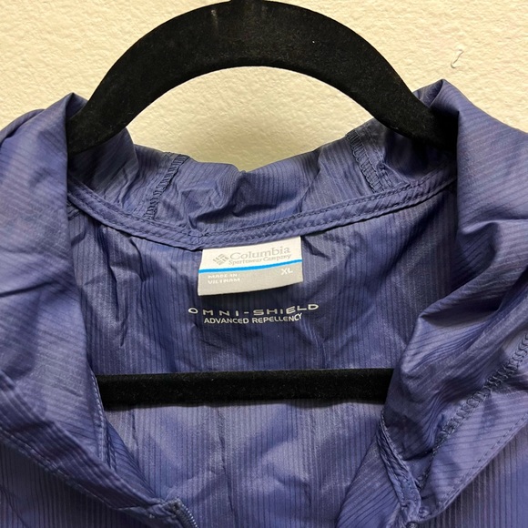❗️SOLD❗️Columbia Sportswear Women’s Omni-Shield Wind Breaker Deep Blue Size XL - Picture 7 of 8